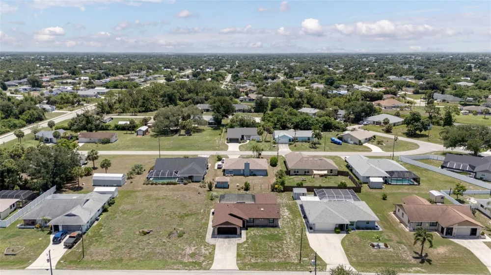 7300 BEARDSLEY STREET Englewood, FL 34224