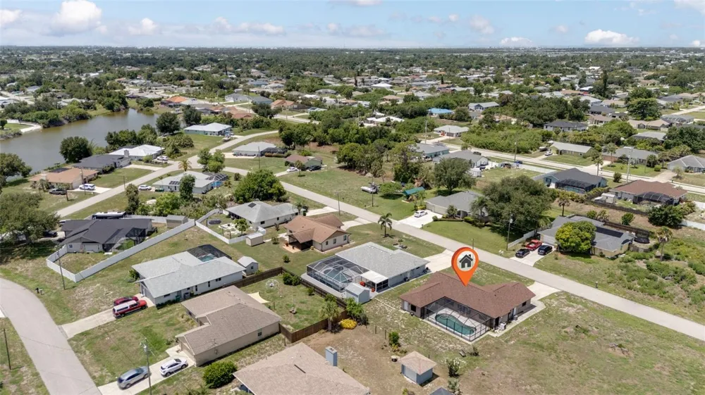 7300 BEARDSLEY STREET Englewood, FL 34224