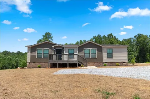 654 Robertson Loop Road