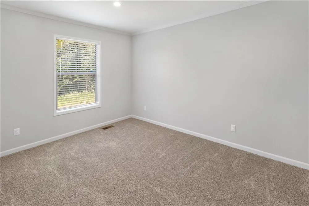 654 Robertson Loop Road Clarkesville, GA 30523