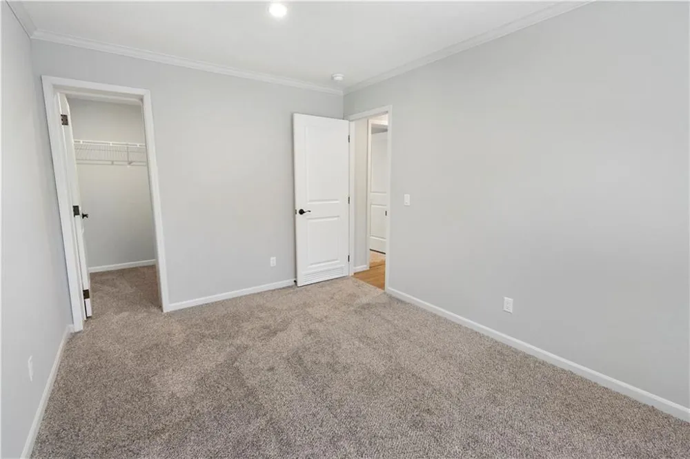 654 Robertson Loop Road Clarkesville, GA 30523