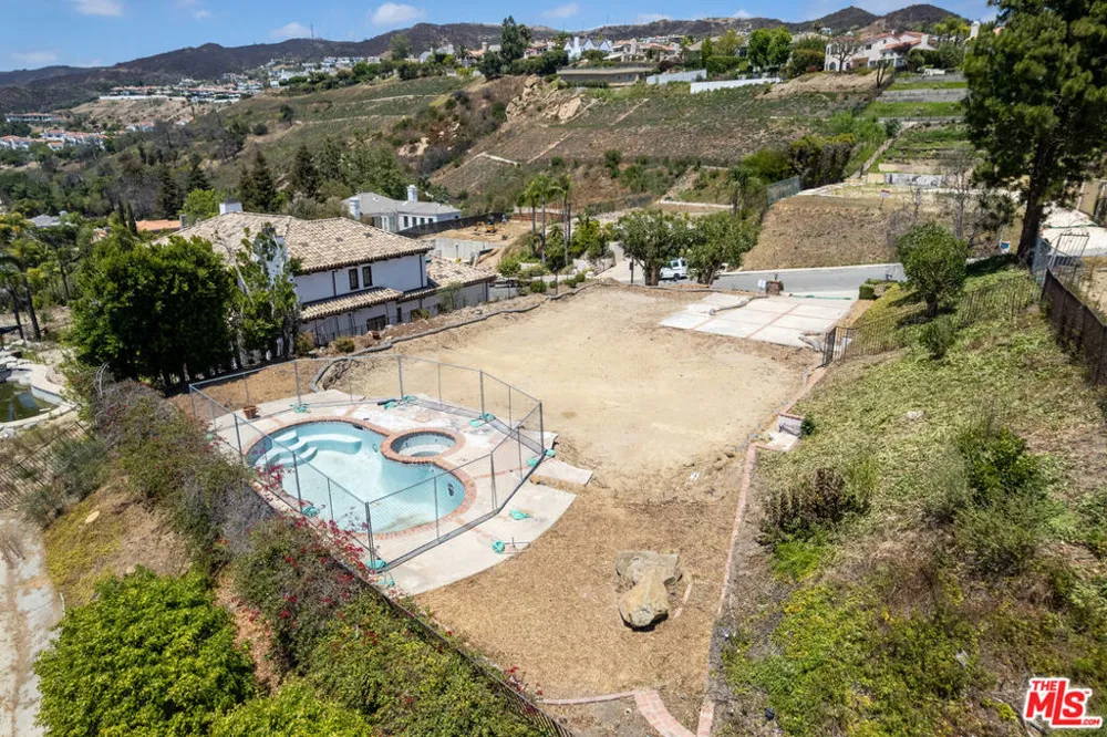 16756 Monte Hermoso Drive Pacific Palisades, CA 90272