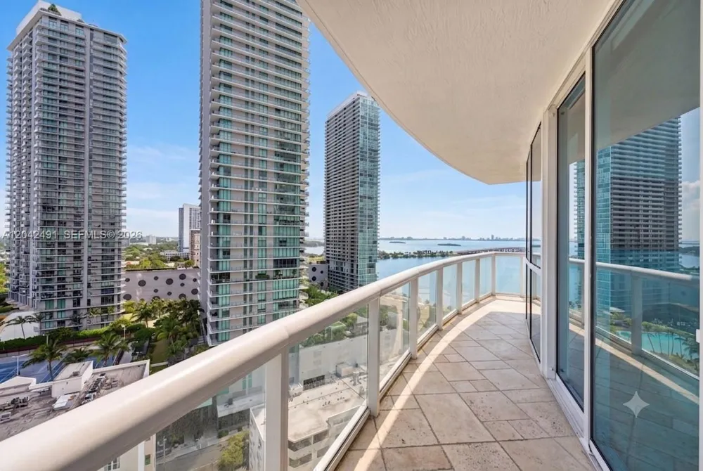 480 NE 30th St #1807 Miami, FL 33137