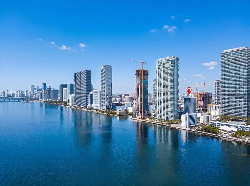 480 NE 30th St #1807 Miami, FL 33137