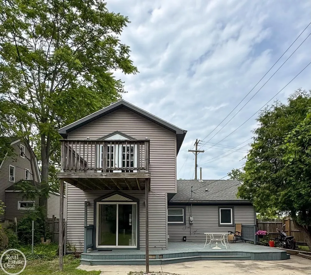 1116 Garfield Street Port Huron City, MI 48060