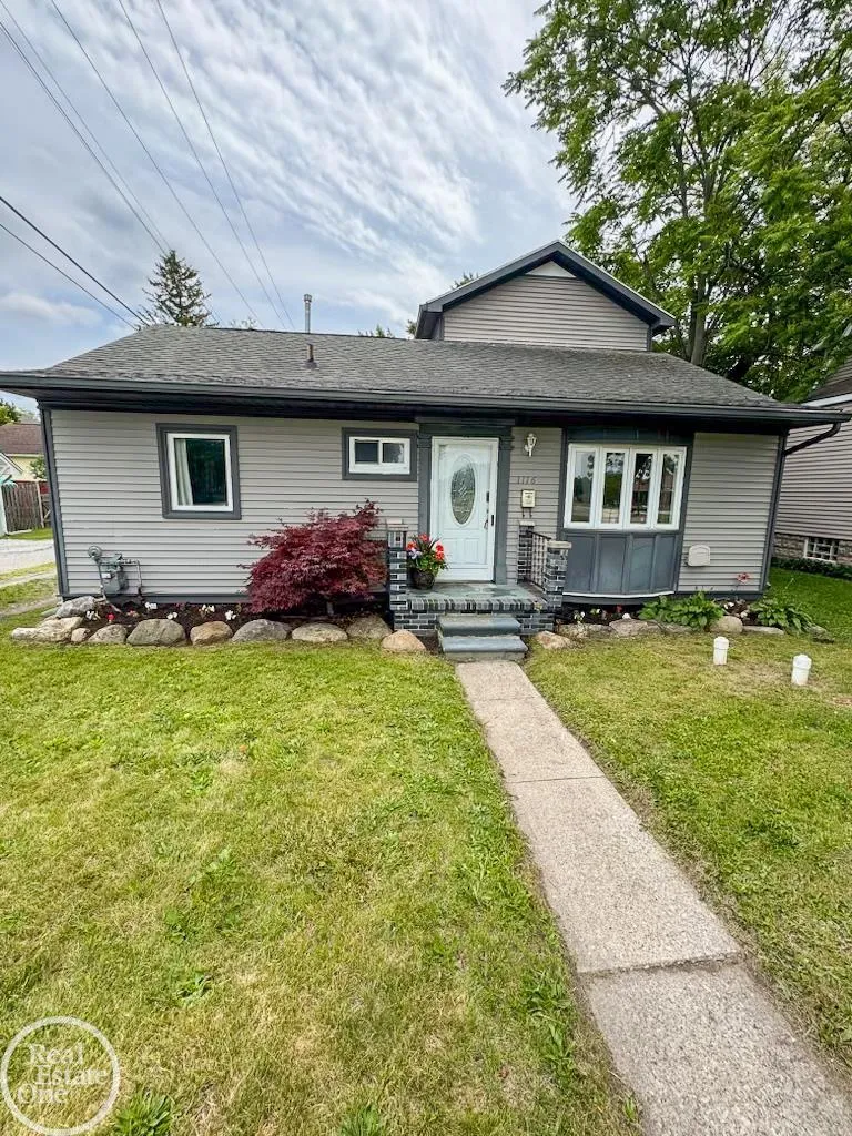 1116 Garfield Street Port Huron City, MI 48060