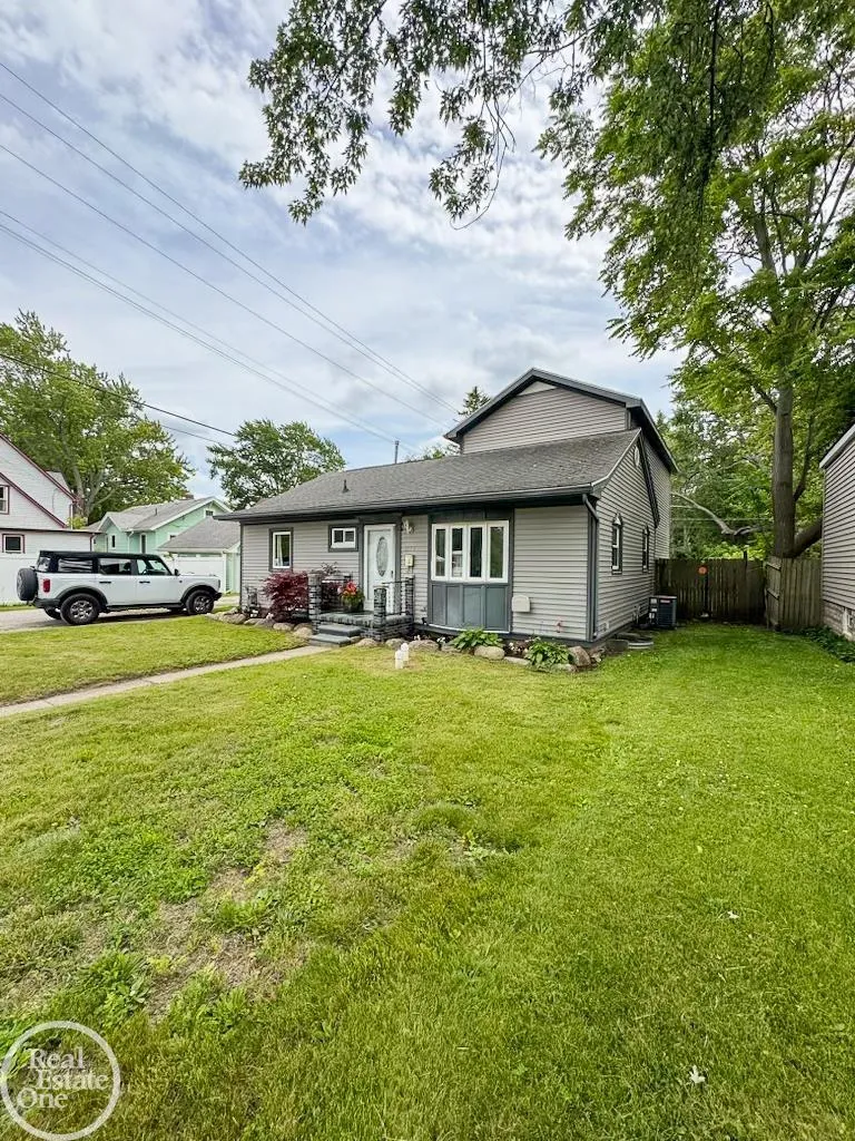 1116 Garfield Street Port Huron City, MI 48060
