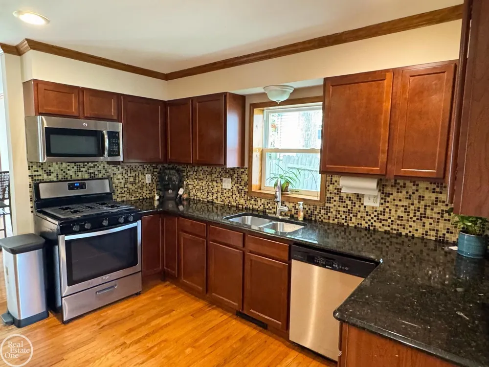 1116 Garfield Street Port Huron City, MI 48060