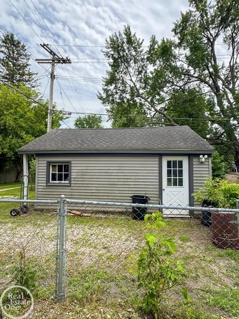 1116 Garfield Street Port Huron City, MI 48060