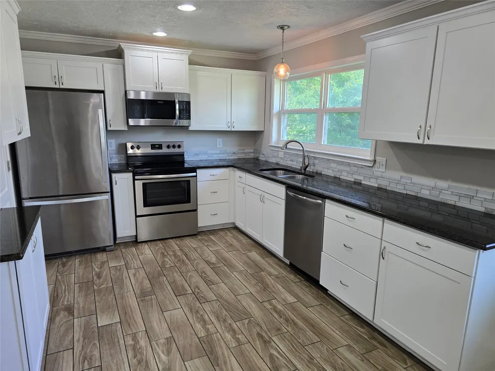 205 E Cherokee Drive Harker Heights, TX 76548
