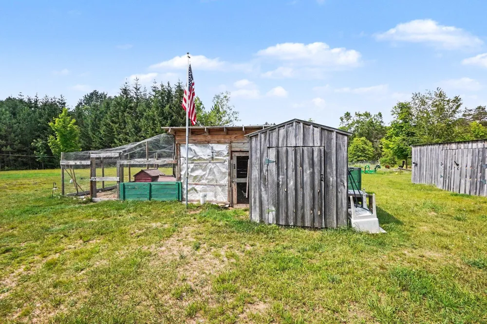 21630 13 Mile Road Leroy, MI 49655