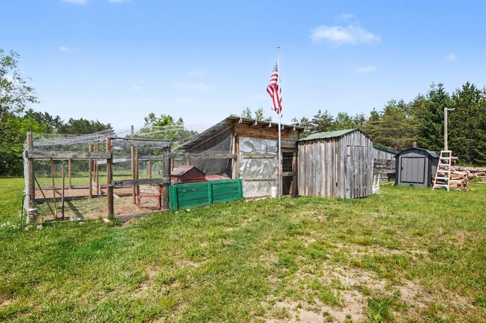 21630 13 Mile Road Leroy, MI 49655