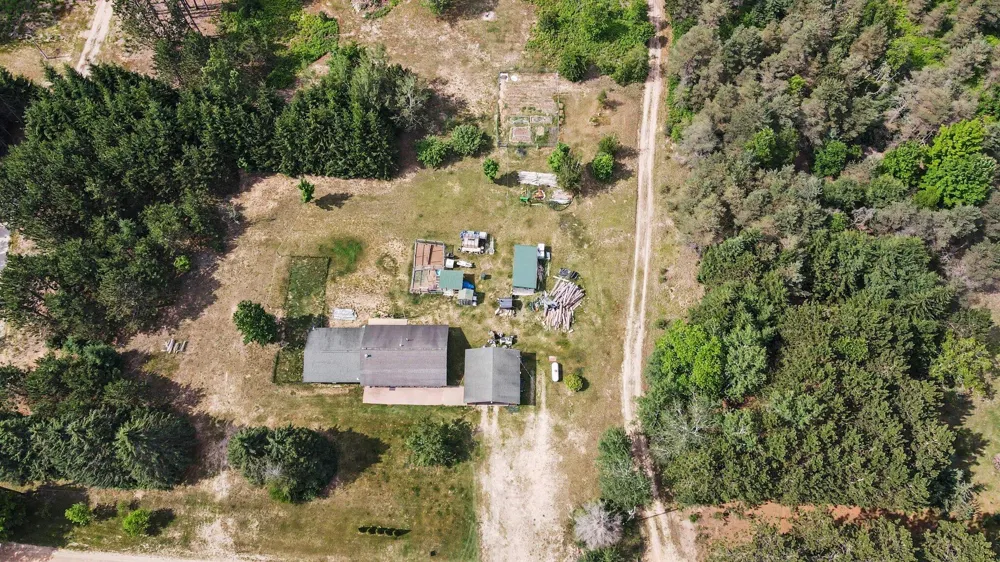 21630 13 Mile Road Leroy, MI 49655