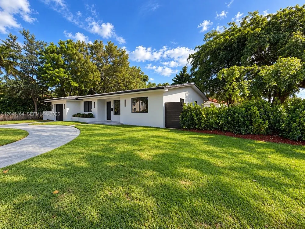 2 NE 91st St Miami Shores, FL 33138