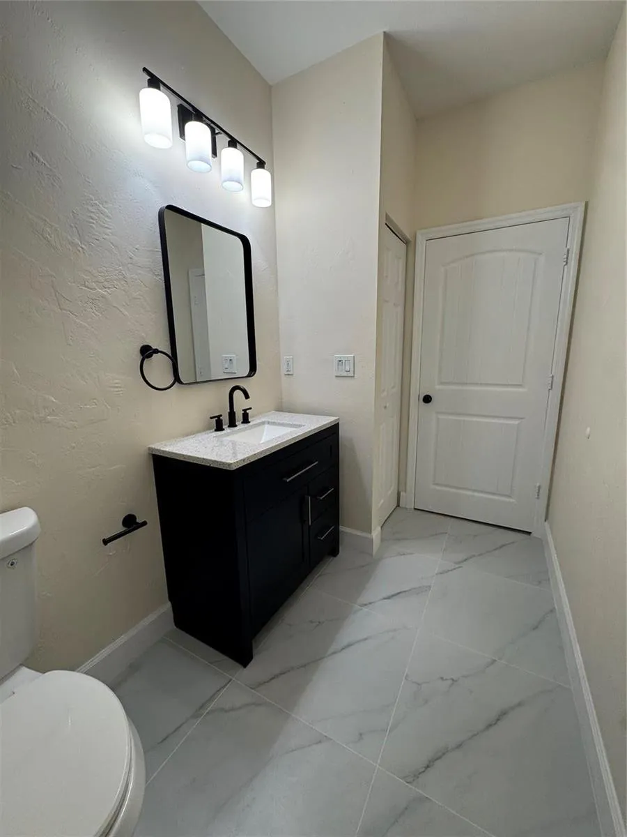 749 SW 3rd Avenue Pompano Beach, FL 33060