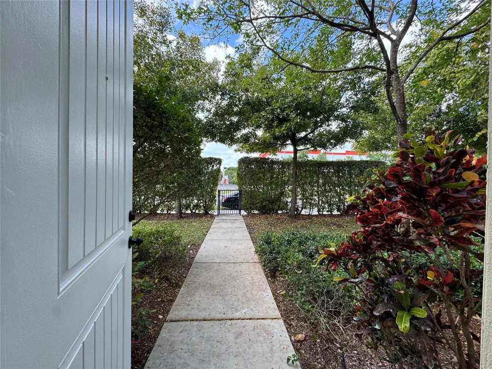 749 SW 3rd Avenue Pompano Beach, FL 33060