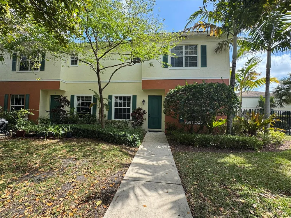 749 SW 3rd Avenue Pompano Beach, FL 33060