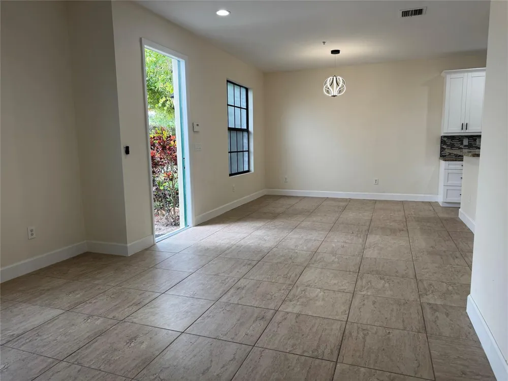 749 SW 3rd Avenue Pompano Beach, FL 33060
