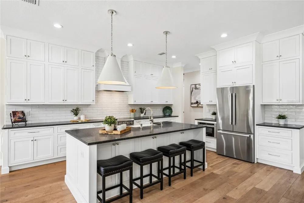 2370 PINE MEADOWS PLACE Oviedo, FL 32766