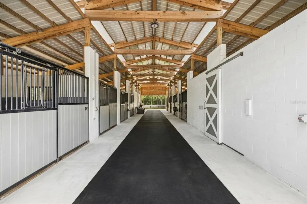 2370 PINE MEADOWS PLACE Oviedo, FL 32766