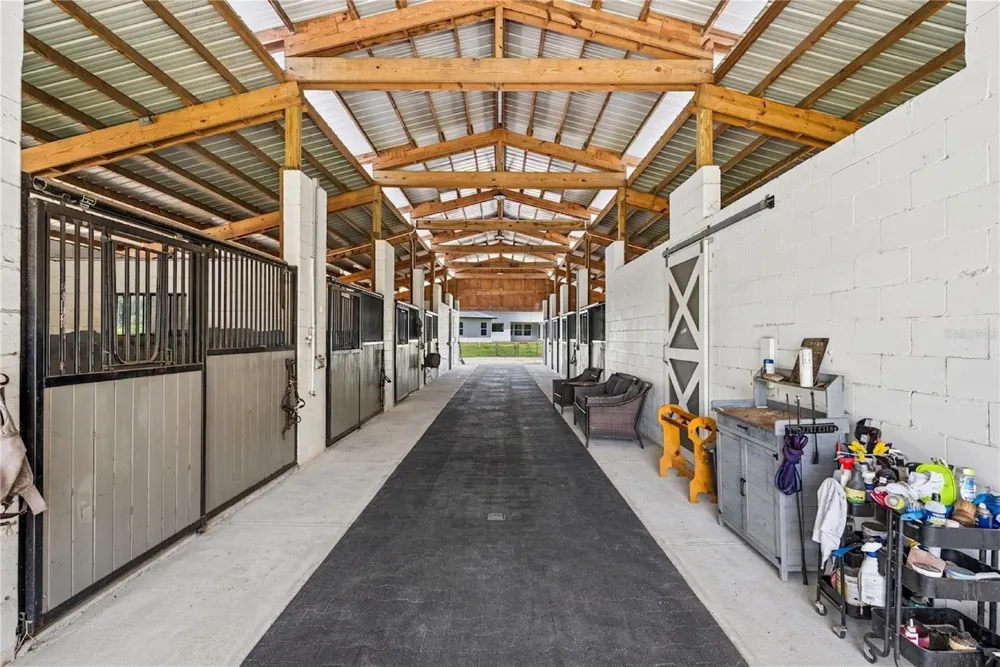 2370 PINE MEADOWS PLACE Oviedo, FL 32766