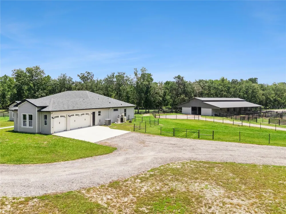 2370 PINE MEADOWS PLACE Oviedo, FL 32766
