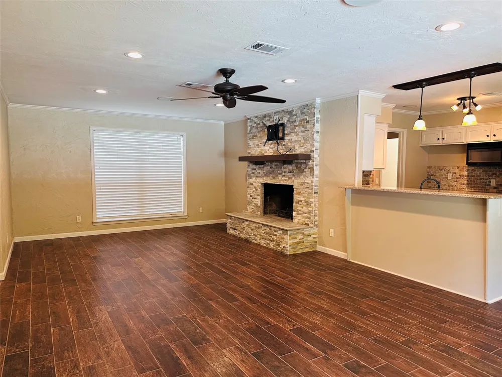 3307 Bogota Street Athens, TX 75752