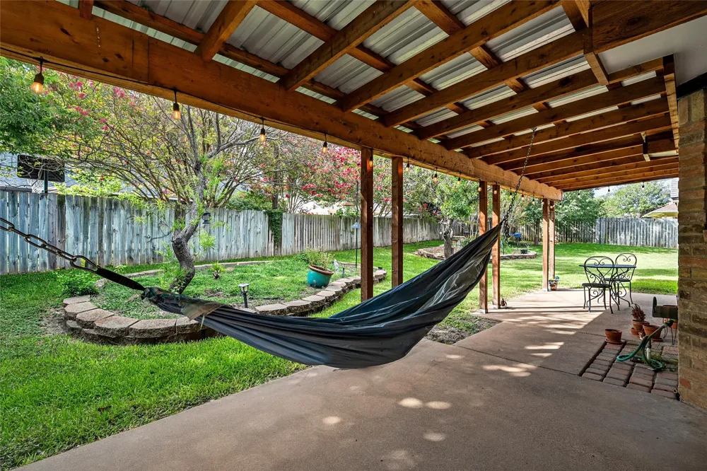 8202 Whippoorwill Drive Woodway, TX 76712