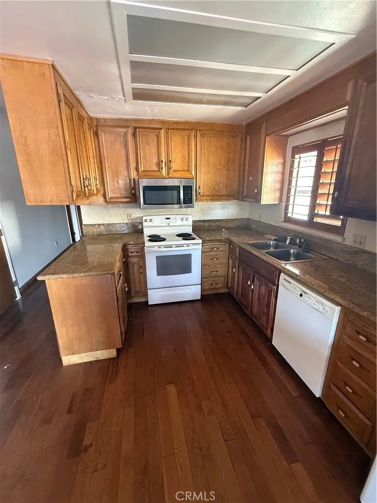 688 Keys Clearlake Oaks, CA 95423