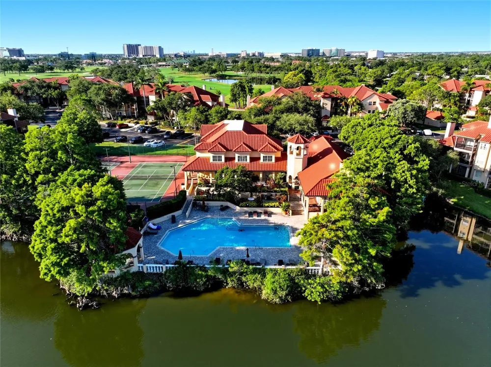 2400 FEATHER SOUND DRIVE #1428 Clearwater, FL 33762