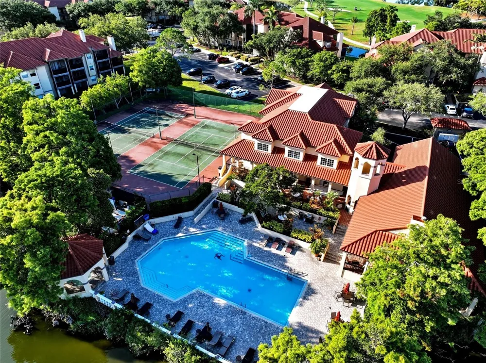 2400 FEATHER SOUND DRIVE #1428 Clearwater, FL 33762