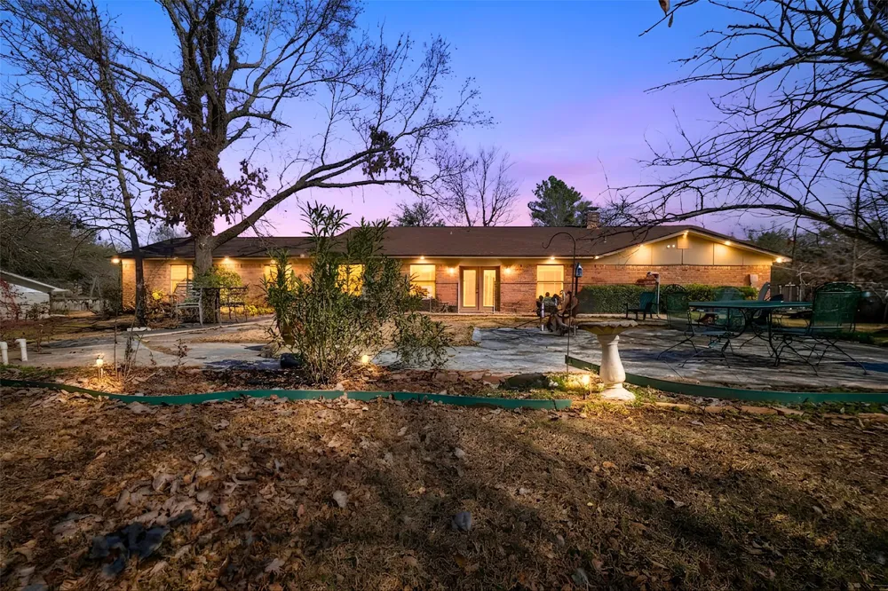703 Amy Street Canton, TX 75103