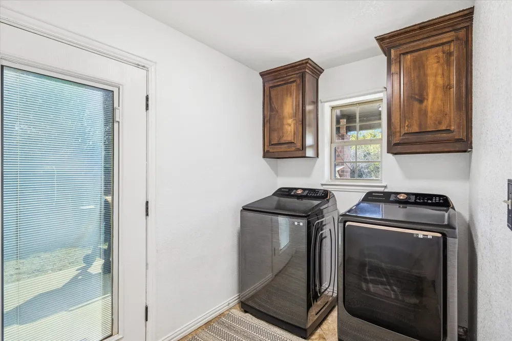 3390 Zion Hill Road Weatherford, TX 76088