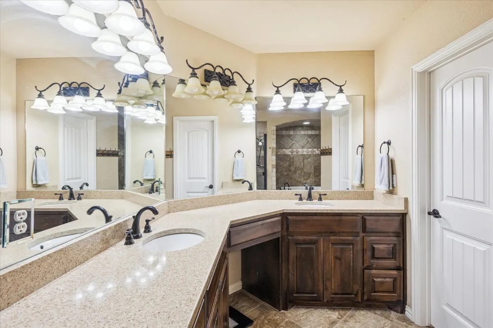 3390 Zion Hill Road Weatherford, TX 76088