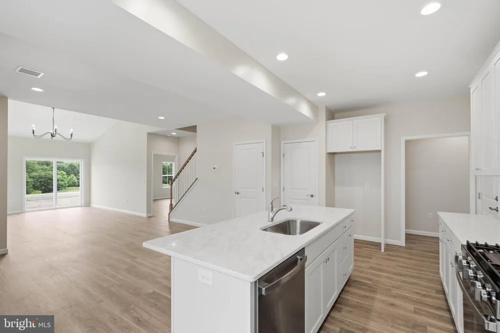 26 WATER LEAF ROAD Lancaster, PA 17603