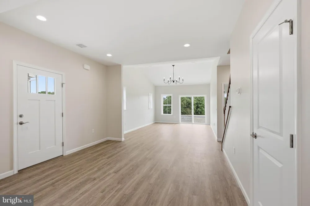 26 WATER LEAF ROAD Lancaster, PA 17603