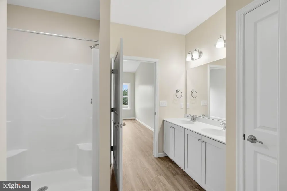 26 WATER LEAF ROAD Lancaster, PA 17603