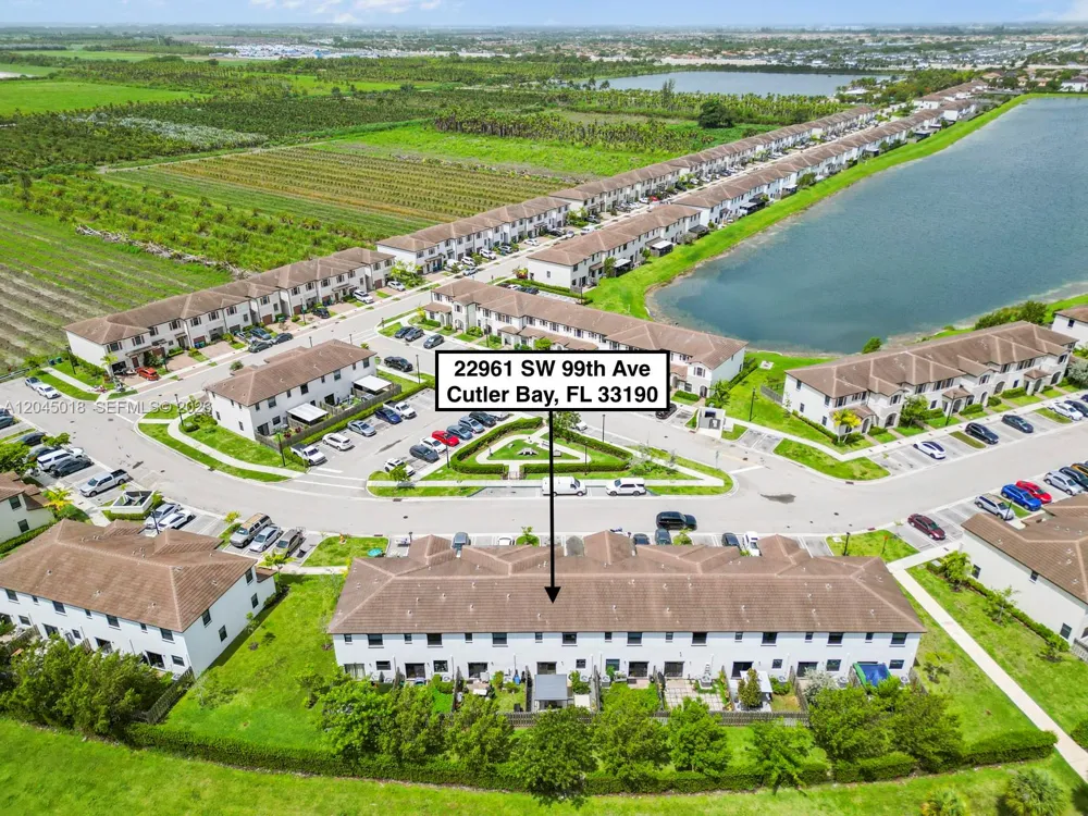 22961 SW 99th Ave Cutler Bay, FL 33190