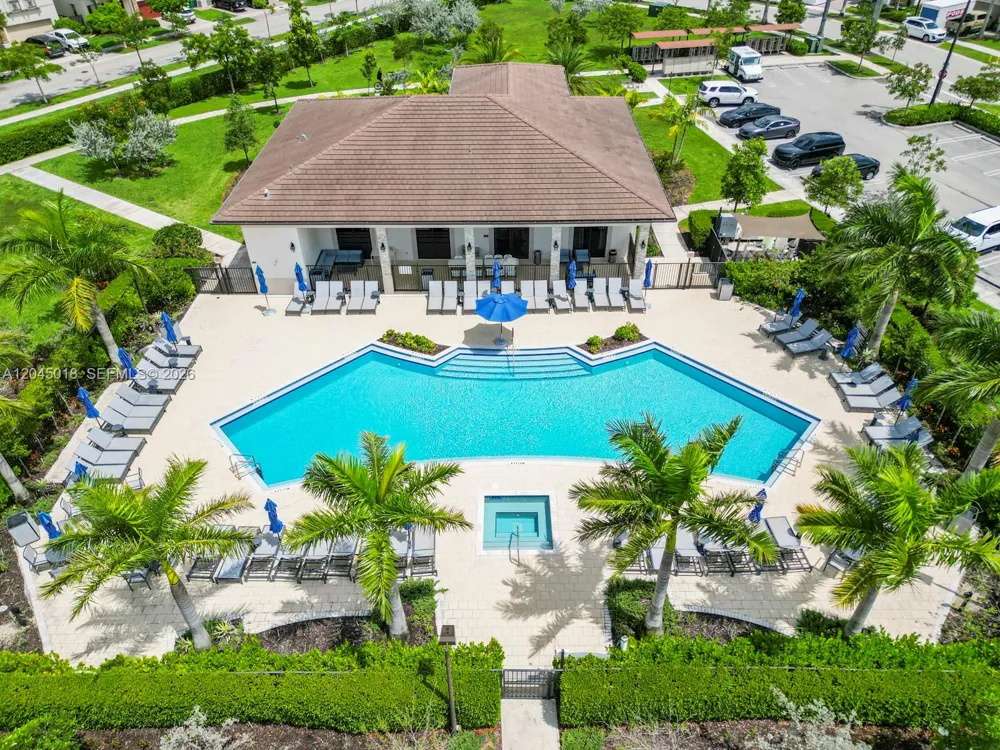 22961 SW 99th Ave Cutler Bay, FL 33190