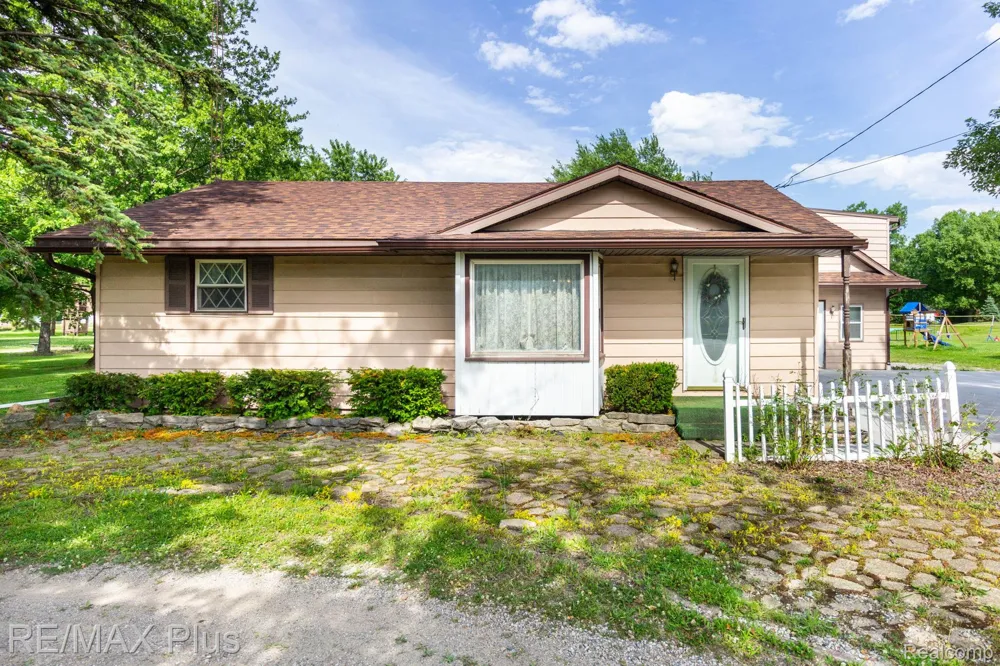 3350 Belsay Road E Genesee Charter Township, MI 48506