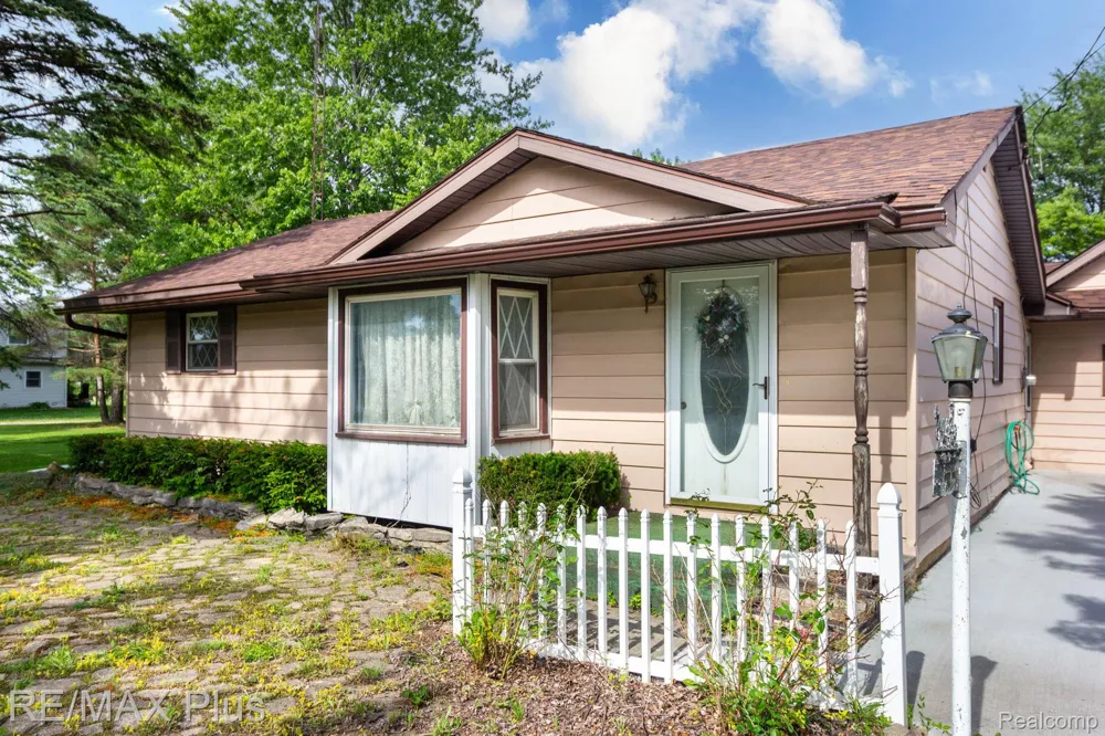 3350 Belsay Road E Genesee Charter Township, MI 48506