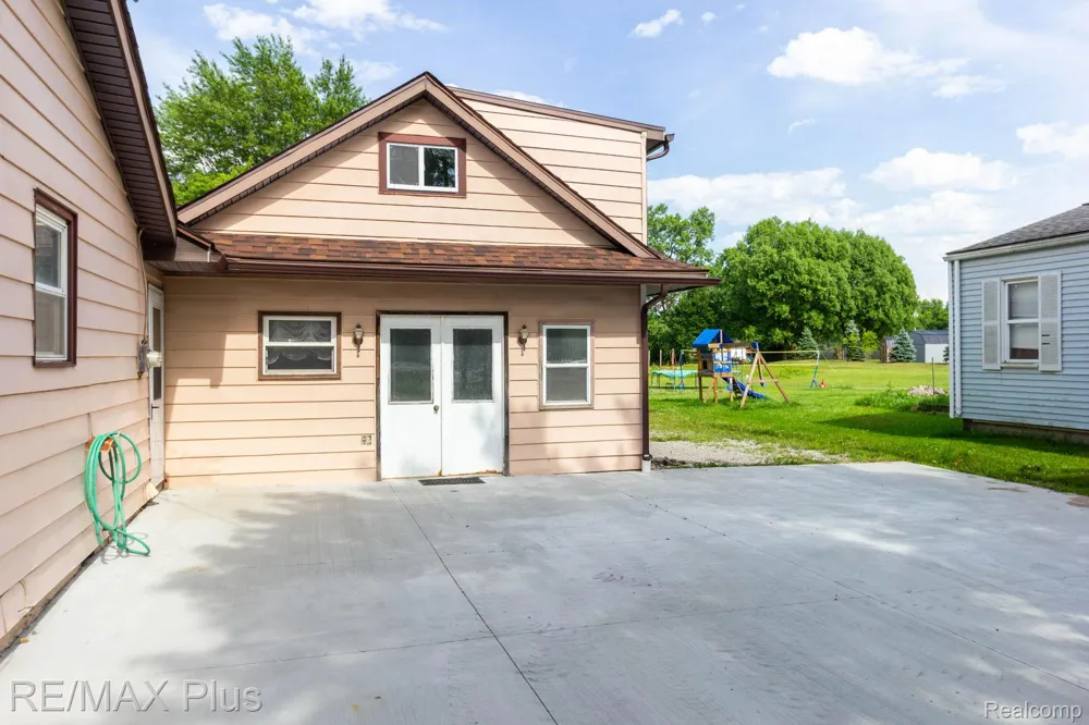 3350 Belsay Road E Genesee Charter Township, MI 48506