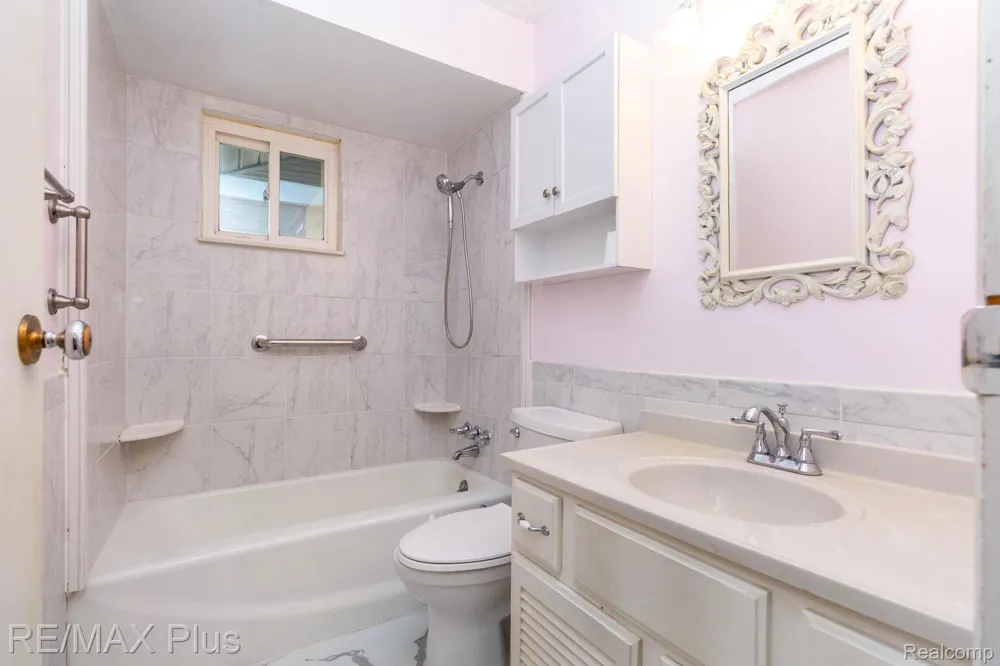 3350 Belsay Road E Genesee Charter Township, MI 48506