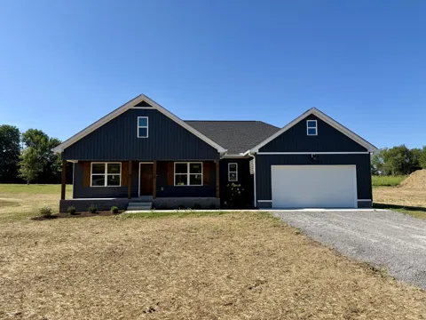 1305 Vickie Ln