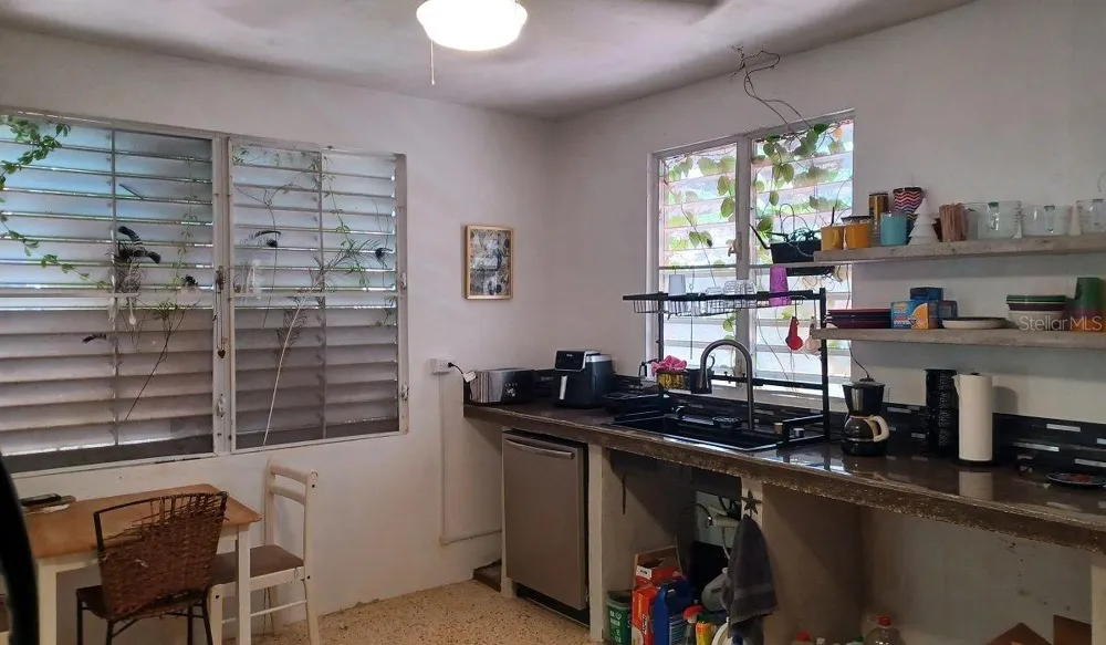 12 Carr 993 DESTINO Vieques, PR 00765
