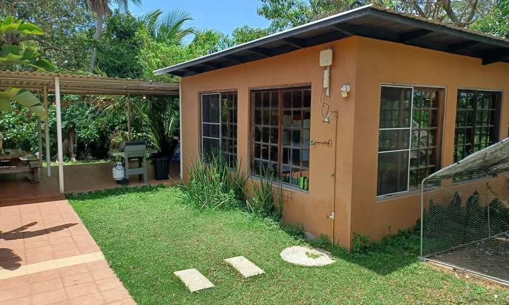 12 Carr 993 DESTINO Vieques, PR 00765