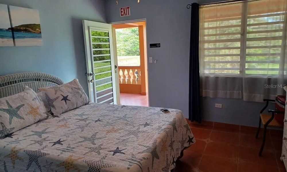 12 Carr 993 DESTINO Vieques, PR 00765