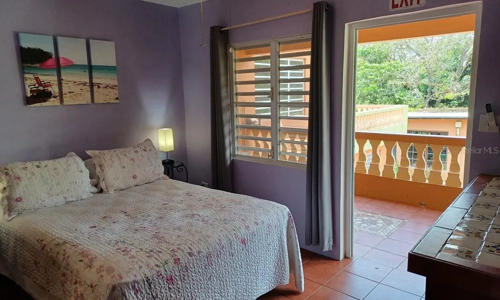 12 Carr 993 DESTINO Vieques, PR 00765