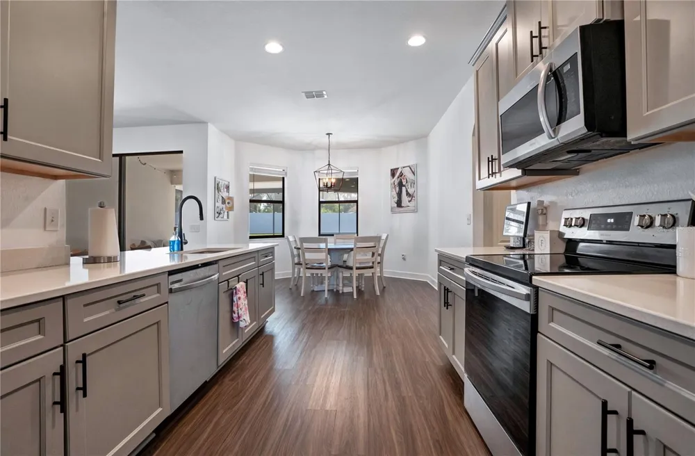 525 GANDHI DRIVE Lakeland, FL 33813