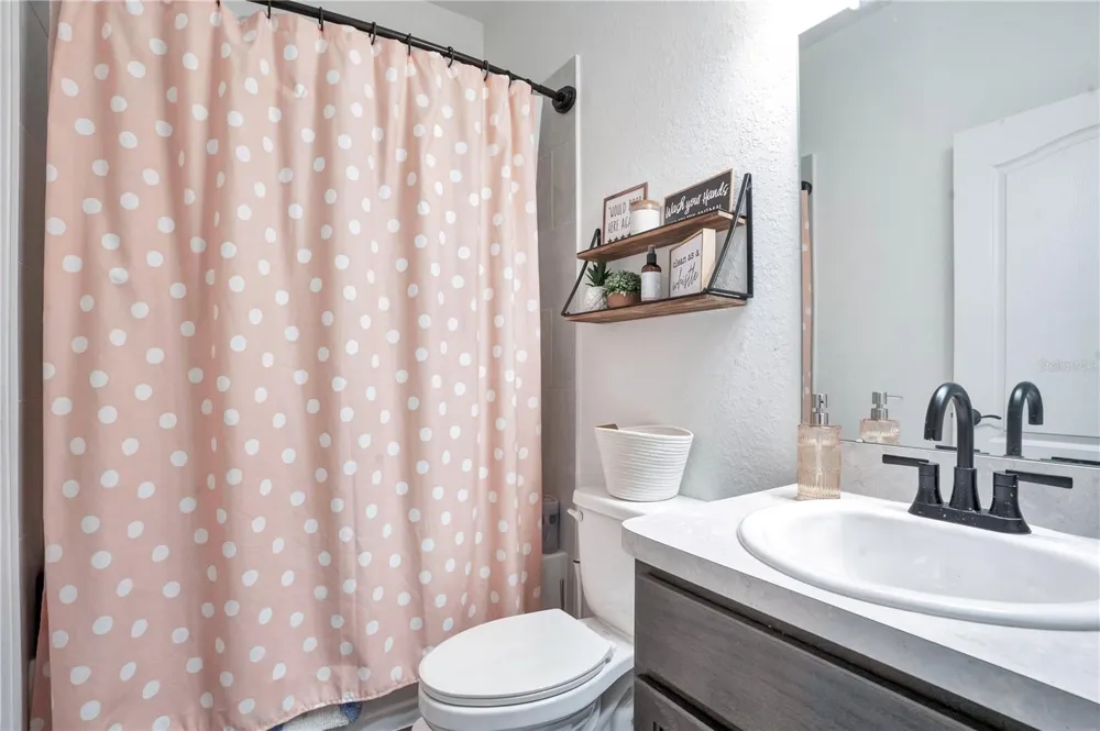 525 GANDHI DRIVE Lakeland, FL 33813